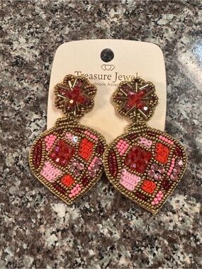 Treasure Jewels New Pink & Red Christmas ornament Beaded Statement Drop Earrings